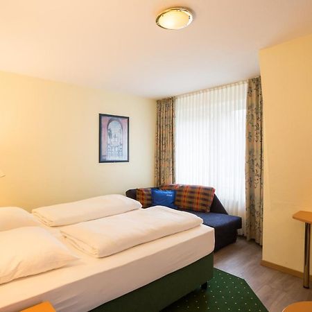Hotel Gremersdorf - Zum Gruenen Jaeger Εξωτερικό φωτογραφία