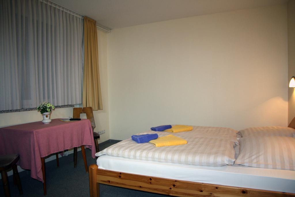 Hotel Gremersdorf - Zum Gruenen Jaeger Δωμάτιο φωτογραφία