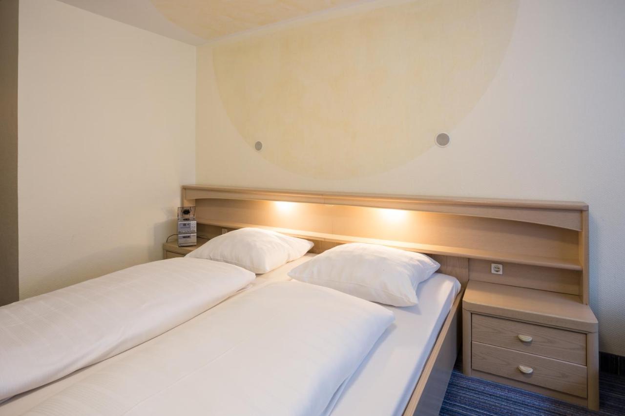 Hotel Gremersdorf - Zum Gruenen Jaeger Εξωτερικό φωτογραφία